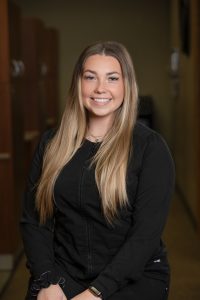 Julia Dental Assistant